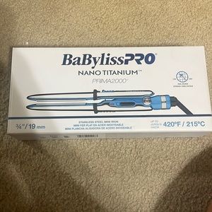 BabylissPRO mini NANO TITANIUM stainless steel iron